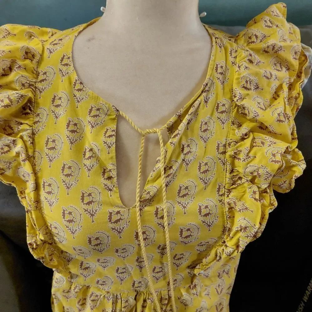 Rose & Olive Yellow Patterned Ruffle Blouse - Picture 2 of 5